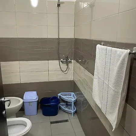 Like Apartment *